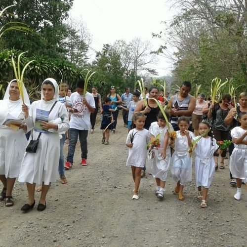 casa_madre_bello_semana-santa
